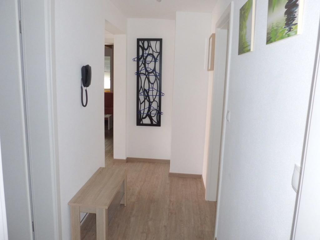 Ferienwohnung Punkt, 5 Gehminuten Vom Europa-Park Rust Cameră foto