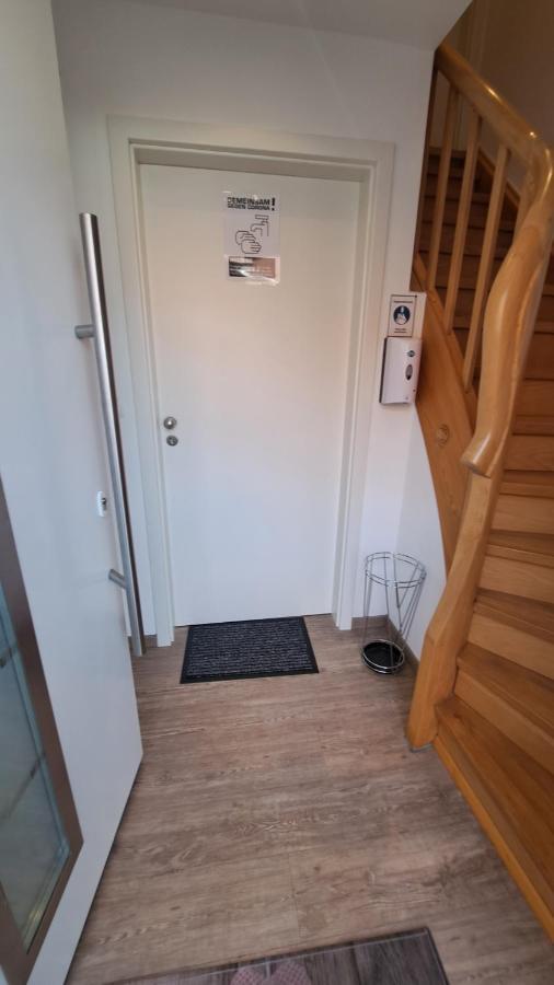 Ferienwohnung Punkt, 5 Gehminuten Vom Europa-Park Rust Exterior foto